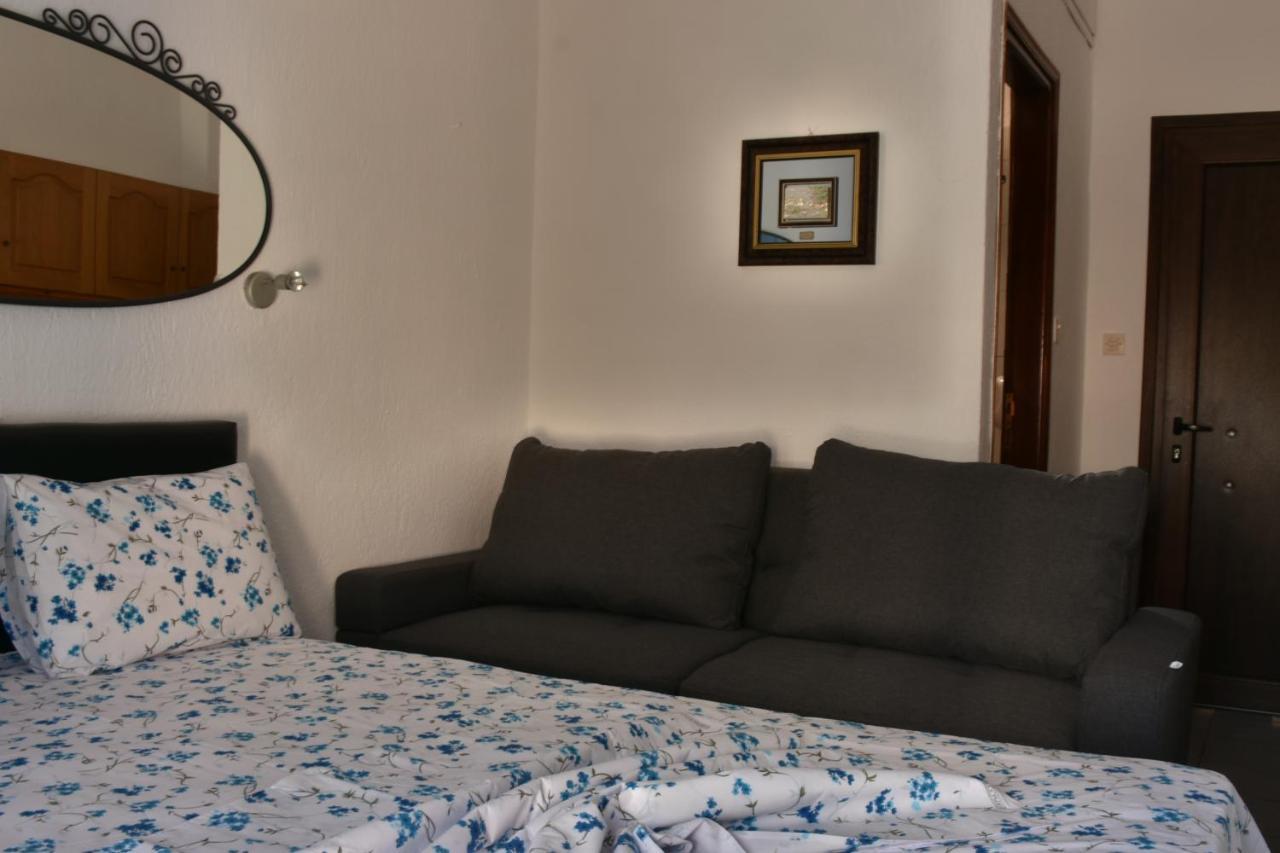 Theano Studios Paralia Sikias Buitenkant foto